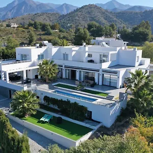 https://villa-corte-azul-frigiliana.1costadelsol.com
